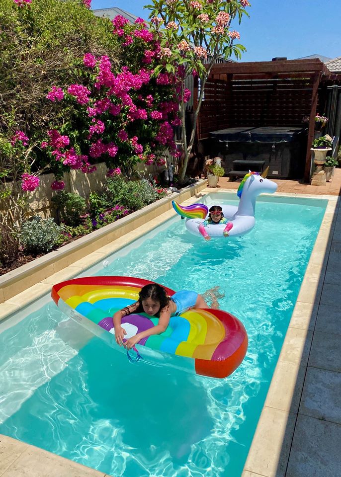 Congratulation to David & Zarina Brodie who have won a $100 Coles / Myer gift voucher 